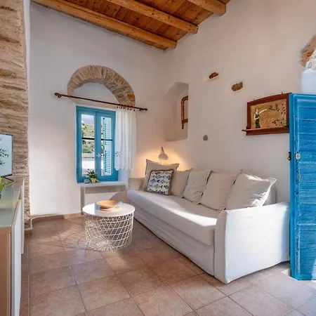 Cozy Lefkes House *